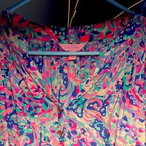 Lily Pulitzer Elsa top. Good condition. No flaws.